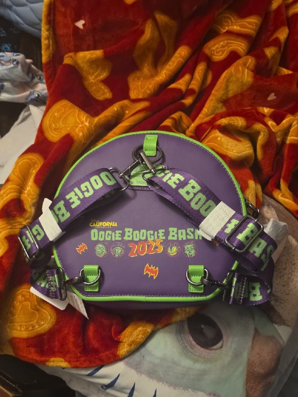 NEW! Disney Parks Loungefly Oogie Boogie Bash 2025 Round Crossbody Bag. - Picture 2 of 8